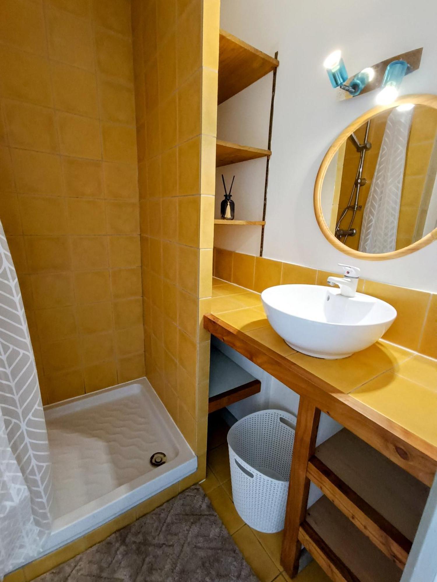 Appartement De Charme Конкарно Екстер'єр фото